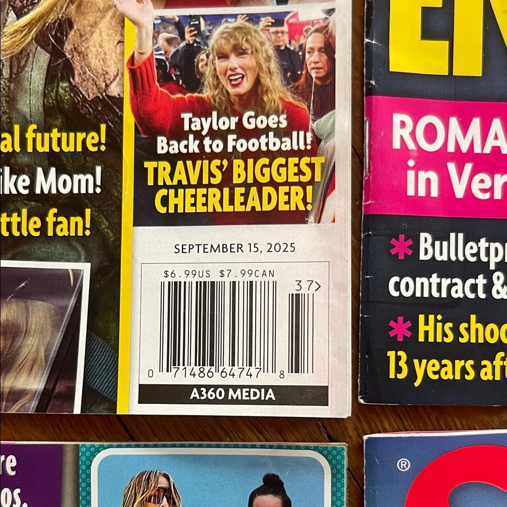Star Magazine Collection - Picture 3 of 14